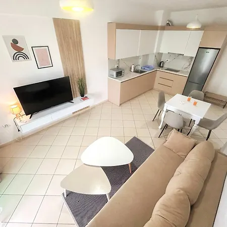 Riviera Nest Haven D42 *