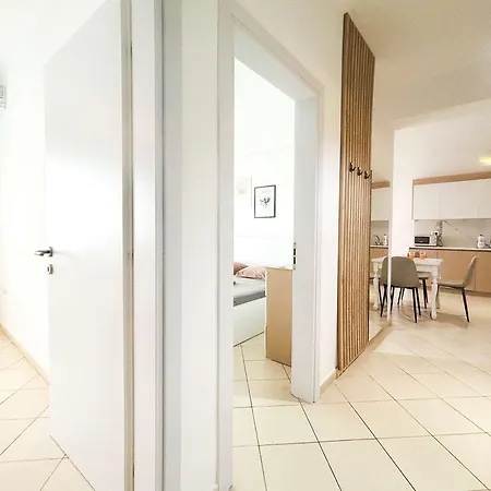 Riviera Nest Haven D42 *