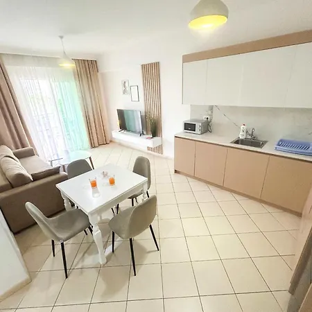 Riviera Nest Haven D42 Апартаменты Дуррес