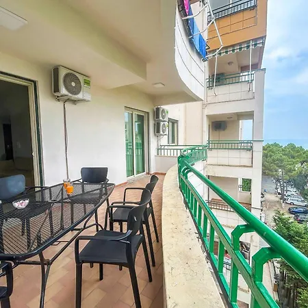 Riviera Nest Haven D42 *