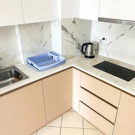 Riviera Nest Haven D42 * Дуррес