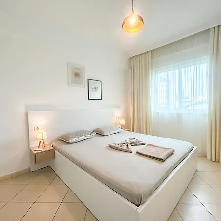 Riviera Nest Haven D42