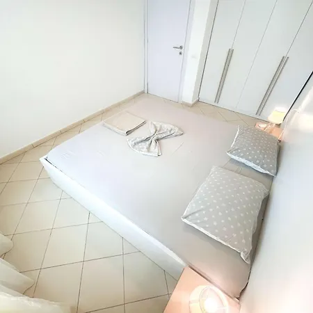 Riviera Nest Haven D42 Апартаменты *