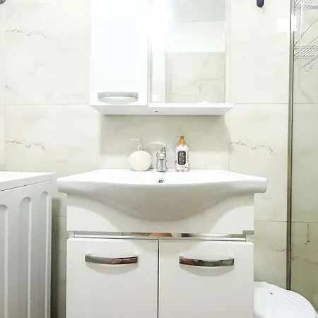 Riviera Nest Haven D42 Апартаменты Дуррес