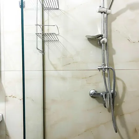 Апартаменты Riviera Nest Haven D42