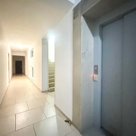 Riviera Nest Haven D42 Апартаменты Дуррес